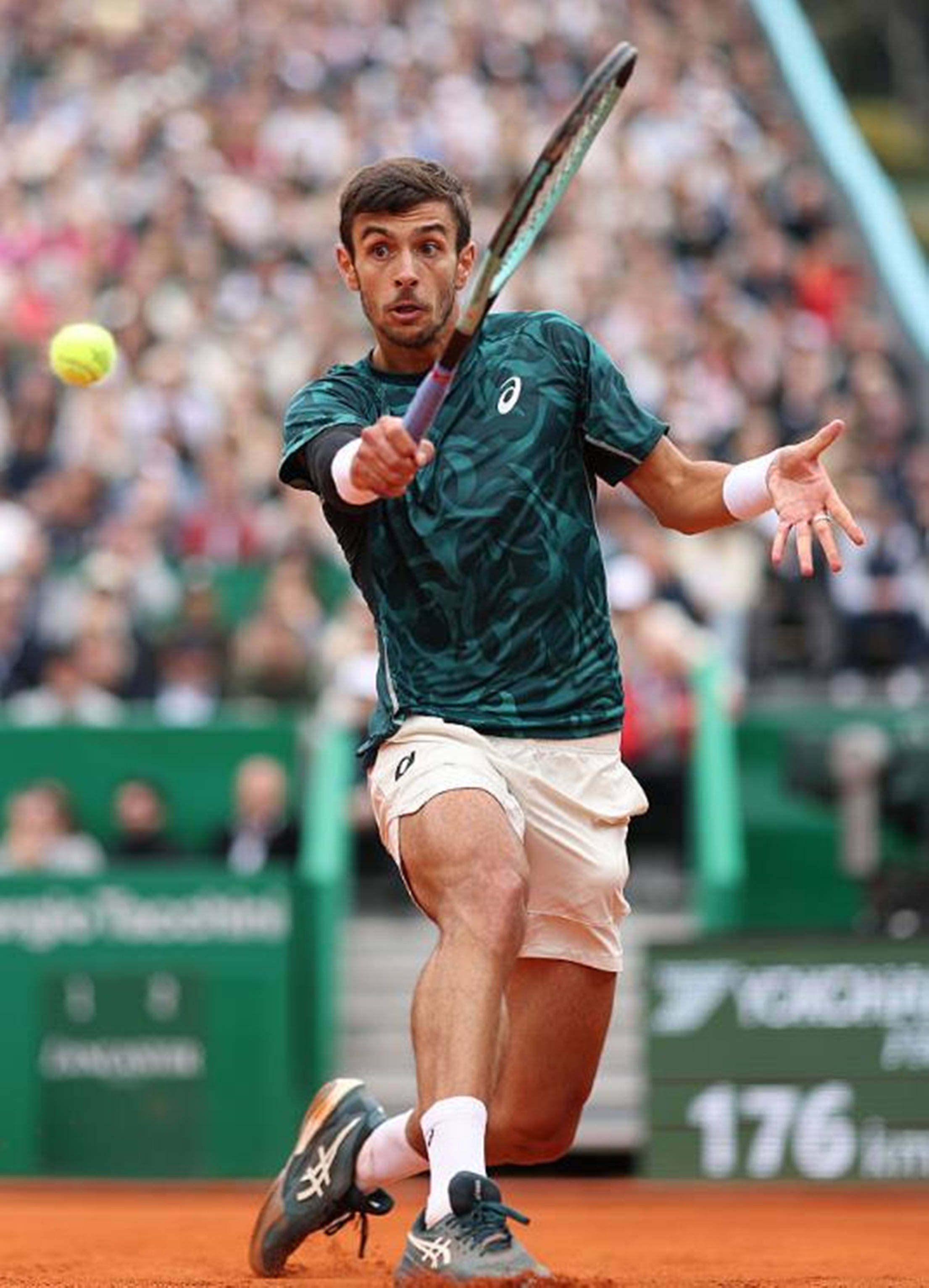 在今晚上演 在今晚上演