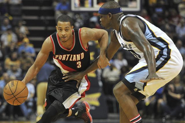 方摆脱防守 方摆脱防守