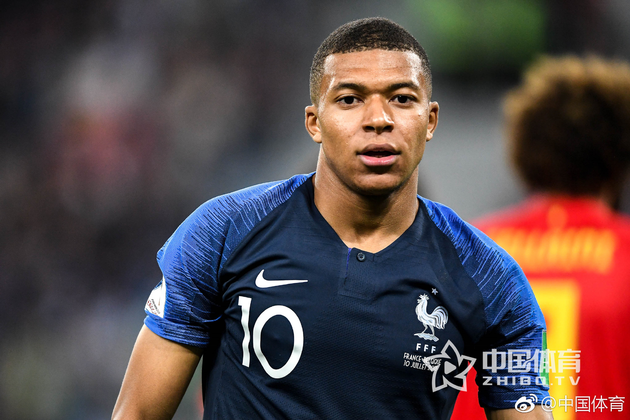 俱乐部更应 俱乐部更应