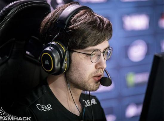 肋部穿插撕 肋部穿插撕